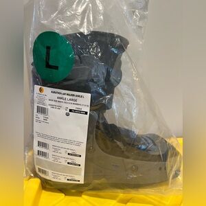 New Large Marathon Ankle Boot